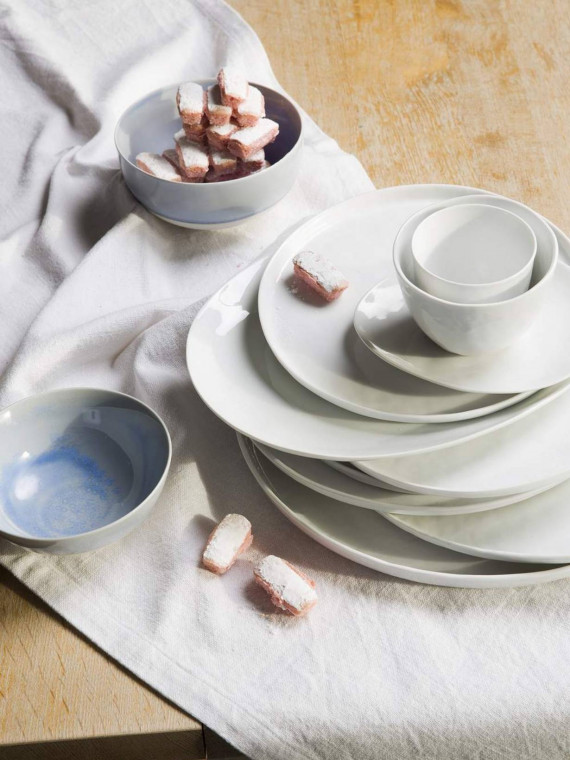 Porcelain Porcelino charger plate, Pomax
