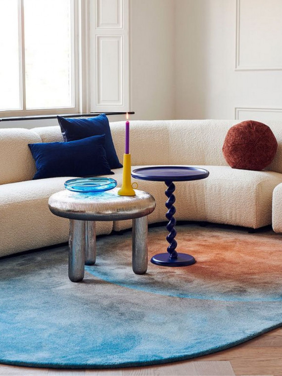 Dark blue side table, Twister Ø46 x H56 cm Pols Potten