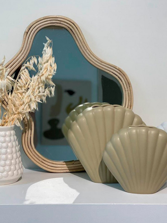 Objet Vase Coki en céramique coquillage beige